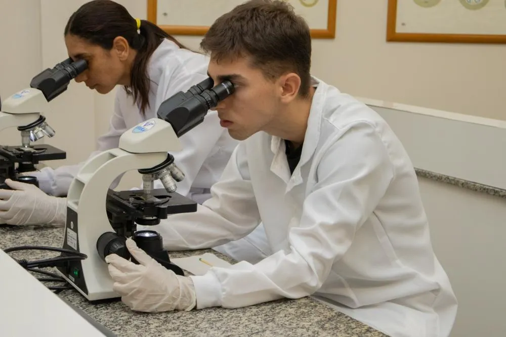 Curso de Ciências Biológicas da UNIGRAN EaD tem reconhecimento renovado pelo MEC