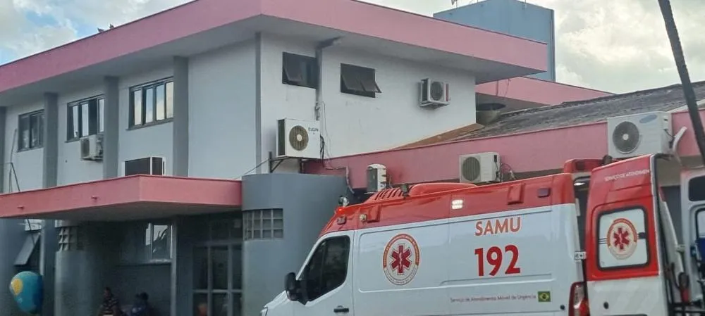 Jovem é baleado com três tiros após ser chamado para fora de casa em Dourados