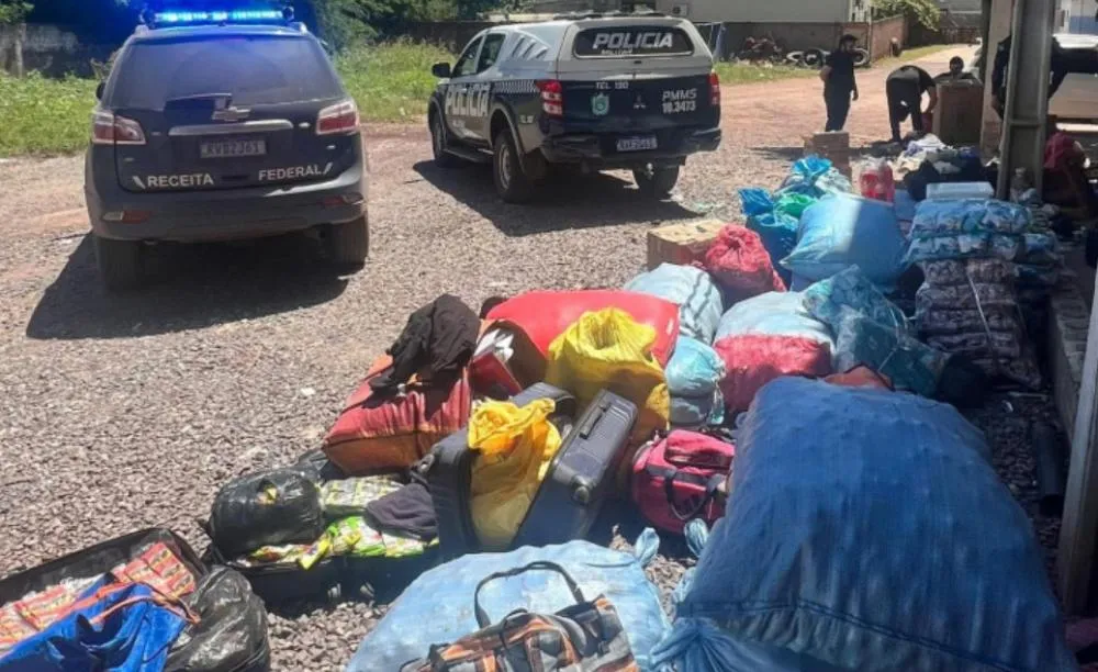PM prende “mulas” do tráfico, apreende droga e mercadorias em Corumbá