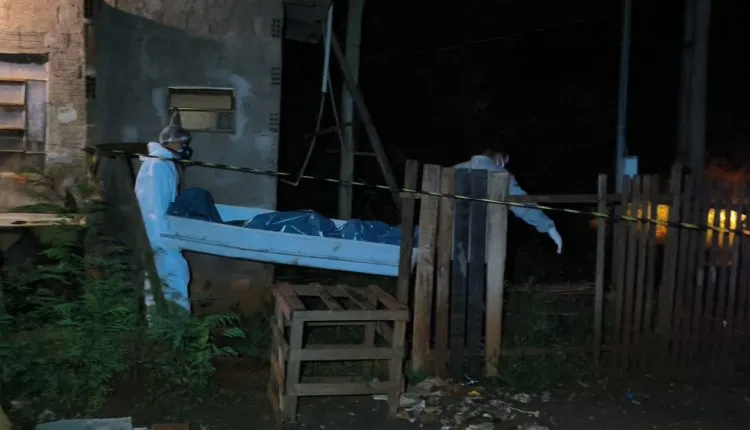 Mulher é encontrada morta dentro de casa em Dourados